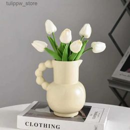 Vases Ceramic Milk Jug Vase With Handle For Flower White Pitcher Vase For Living Room Decor Shelf Decor Wedding Gifts Kitchen L240309