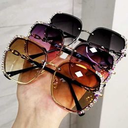 2024 Luxury Designer OFF Luxury Designer New Men's and Women's Sunglasses Off anti ultraviolet sunscreen round face thin net red diamond