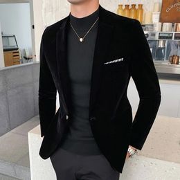 Fall Winter Gold Velvet Blazer High Quality Slim Fit Suit Jacket Fashion Casual Men Groom Singer Costume Formal Evening Dress 240304