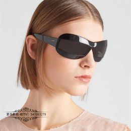 2024 Luxury Designer OFF Luxury Designer New Men's and Women's Sunglasses Off Future Sci Tech Fashion INSET Red Same Type Concave spr30y