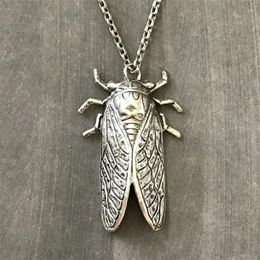 Pendant Necklaces 2024 Vintage Insect Cicada Necklace Creepy Unisex Men's Gift Halloween Jewellery Christmas