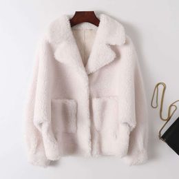 2023 Winter New Haining Leather Large Grain Sheep Cut Fleece Coat With And Fur Integrated Short Lambhair For Women 567129