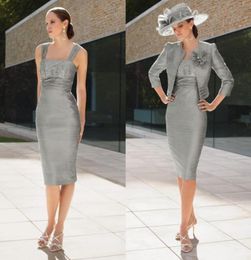 Elegant Grey Mother Of The Bride Dresses With Jackets Uk Modest Knee Length Short 2 Pieces Groom Mom Formal Dresses Without Hat 203626656