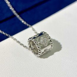 Designer pendant necklace Sweet VanCA silver kaleidoscope necklace luxury classic and versatile necklace Y4Y3