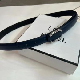 High-end classic designer belt for women Luxurious top waist chain belt Trendy color boxless belt with formal shirt women's designer belt
