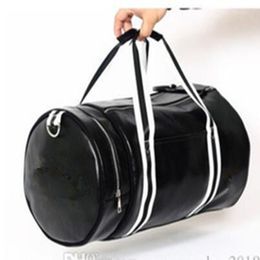 2019 brand fred men messenger travel bags leather casual handbag outdoor vintage shoulder bag perry Style270o