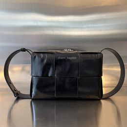 10A Quality BV's Cassette Genuine Leather Shoulder Bag Handbag 28cm Men Famous Designer Intrecciato Cowhide Masccline Camera Bag Crossbody Bag Free Shipping VV065