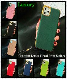 For iPhone 13 I 12 11 Pro Max Xs XR Xsmax 7 8 Phone Cases Fashion Plating Gold Leather Wristband Designer Embossing Letter Flower 1228638