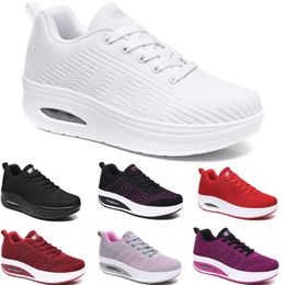 Casual shoes Sports Shoe 2024 New men sneakers trainers New style of Women Leisure Shoe size 35-40 GAI-31