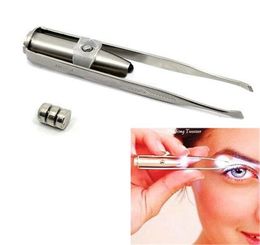 Whole Professional Beauty Handy Make Up Led Light Slant Tip Eyebrow Tweezers Stainless Steel Makeup Tool Eyelash Curler7571852