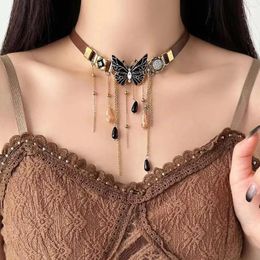 Pendant Necklaces Retro Pu Leather Chokers Fashion Temperament Jewelry Wedding Party for Women 2024 Autumn Tassel Chain Necklace