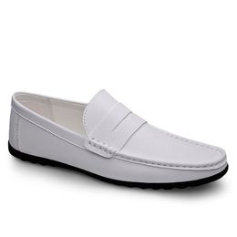 2024 Designer Men's and Women's Black and White Outdoor shoes sizes 39-46 GAI bauiovb
