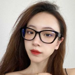 2024 Luxury Designer luxury designer sunglasses New P Pop Home Fashion Women's Big Face Shows Thin Red Book Hot Popularity Irregular Black Frame Glasses