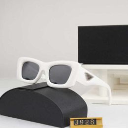 2024 Luxury Designer luxury designer sunglasses New P Home HD Fashion Cat Eye Frame Advanced Sense NS Style Sunglasses 8293