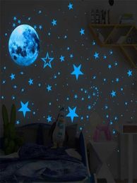 435 pcsset Luminous Moon Stars dots Wall Sticker kids room bedroom living room home decoration decals Glow in the dark Stickers 25182451