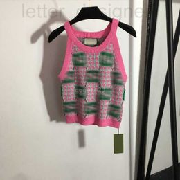 23ss Women Designer Tee Vest Knits T shirts Jogging Tops With Letter Pattern Crop Runway High End Brand Stretch Sleeveless Halter Camisole Pullover LBA9