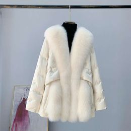 Winter Fox Grass Women, Short And Slimming Goose Down Inner Lining Embroidered With Studs For Warmth, Real Fur Jacket 963709