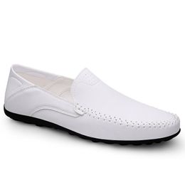 2024 Designer Men's and Women's Black and White Outdoor shoes sizes 39-46 GAI BAIUVBIA