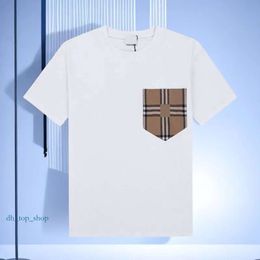 Burbery Shirt Men's Designer T-shirt Casual Fashion Street Men's and Women's Black and White Pocket Plaid Short Sleeve Top Selling Luxury Men's Hip Hop Clothing 917
