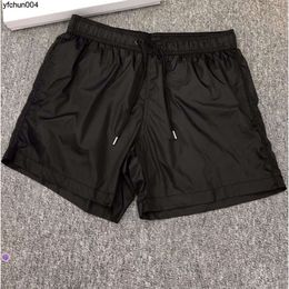 Summer Men Nylon Swim Shorts Fashion Designer Gentleman Side Pockets Swimear Boy Zipper Closure Back Pocket Tonal Drawcord Short Pants Yc32