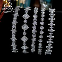 Fashion Cubic Zirconia Crystal Headbands for Women Wedding Hair Accessories Crowns Bride Hair Jewellery Party Pearl Tiaras Gift 240301