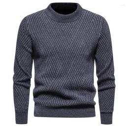 Men's Sweaters Autumn/Winter English Style Round Neck Casual Slim Fitting Pullover Sweater