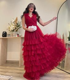 Vintage Long Red V-Neck Tulle Evening Dresses A-Line Tiered Floor Length Formal Prom Party Gown Robe de soiree for Women