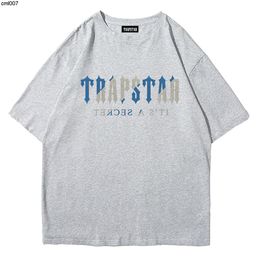 Trapstar Mens t Shirt Set Letter Embroidered Tracksuit Designer Short Leisure Loose Crew Neck Cottons Print Luxury Tops Clothing Cotton Streetwear Polo Shirts 49hg