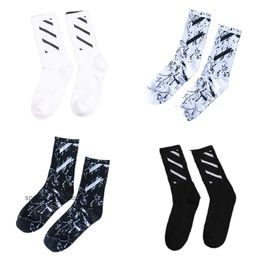 Designer Fashion Mens Womens ow Socks 100% Cotton Stockings High Quality Cute Comfortable Heart Pattern off 21N5