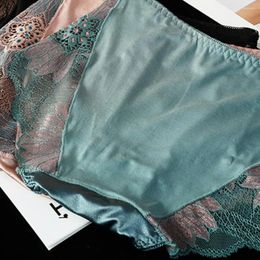 Women's Panties Soft Breathable Women Underwear Elegant Lace Flower Embroidery Mid Waist Ice Silk Lady