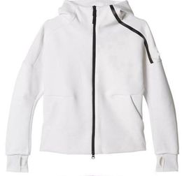 2020 new brand ZNE hoody men039s sports Suits Black White Tracksuits hooded jacket Menwomen Windbreaker Zipper sportwear Fas7910482