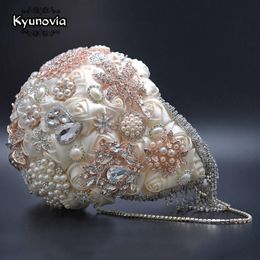 Wedding Flowers Siver Crystal Waterfall Ivory Silk Rose Gold Brooch Bridel Bouquets Pearls Bouquet Cascading Teardrop2116