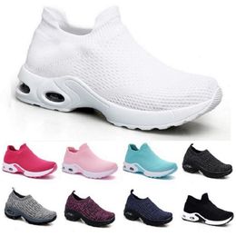 Style10 Moda Homens Running Shoes Branco Preto Rosa Laceless Respirável Confortável Mens Treinadores Canvas Shoe Designer Sports Sneakers Corredores