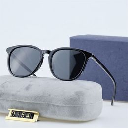 Brand Designer Sunglasses Luxury Classic Women Men Eyeglasses Outdoor Shades PC Frame Fashion Lady Sun glasses Mirrors With box262Z