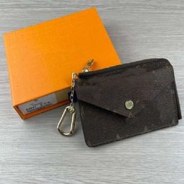2022 Womens Men women Key Wallets Designer Fashion Coin Purse Card Holder genuine leather zipper Bag Accessoires M694312749