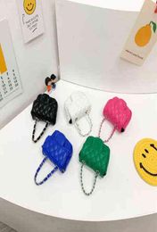 Designer baby Girls princess mini purse metal letter handbags kids quilted chain single shoudler bags children candy color bag Min3828365