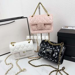 Shop Factory Wholesale Xiaoxiang Tofu Bag Womens Single Thick Chain Embroidered Diamond Grid Shoulder Crossbody with Small Cow Leather Pattern Fabric