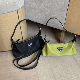 Luxury Handbag Store Sale Summer New Armpit Bag Womens Simple Oxford Cloth One Shoulder Stick Msenger