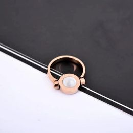 High-quality rose gold double-sided rotation With Side Stones Rings Fashion lady creative flip ring Send original gift box222m