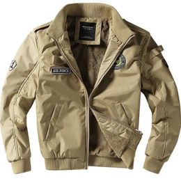 Men Winter Coat Heavy Fleece Male Cardigan Bomber Aviation Jumper Air Force One Man Aesthetic Clothing Workwear Military Jacket 240301