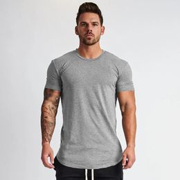 Muscleguys Plain Clothing fitness t shirt men O-neck t-shirt cotton bodybuilding tee shirts slim fit tops gyms tshirt Homme 240229