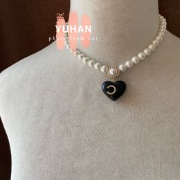 fashion pearl necklace classical black heart with store C collection stamped beaded necklace