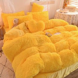 2020 Plush Duvet Cover Bedding Sets Pillowcases A Heart As Gift H0913281G