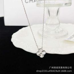 V Necklace Fanjia Four Leaf Grass Necklace Laser Pendant Necklace Womens Light Luxury Small Crowd Collar Chain Fashion High Grade V Gold Thickness 18K