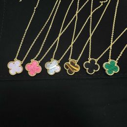 V Necklace High version Clover Necklace Womens 18K Rose V Gold White Fritillaria Red Jade Corolla Chain