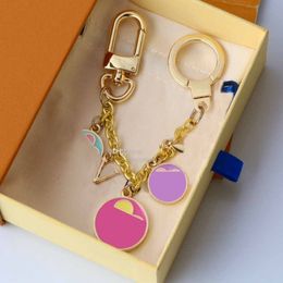 New gift Gold Keychains Designer Key Chain Mens Luxury Car Keyring Womens Buckle Keychain Handmade Leather Men Women Bags Pendant 3080