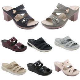 women 2024 low shoes summer Sandals heels Mesh surface Leisure Mom Black white red green large size 36-42 O17-1 GA 81