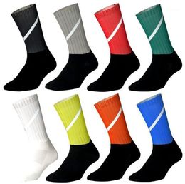 Sports Socks Fibre Fabric Cycling Professional Bike Team Race Aero High Quality Road Bicycle Anti Slip Compression Sport Sock15535437