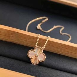 V Necklace V Gold Thick Plated 18k Rose Gold High Edition Single Flower Laser Necklace for Female Fan Family Lucky Four Leaf Grass Pendant Fashion High Grade