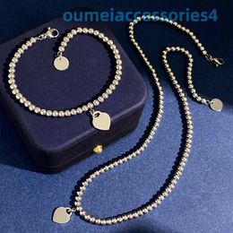 2024 Jewellery Designer Brand Beads Chain Love Heart Bracelet Necklace Sets for Birthday Gift Womens Jewelrys Wedding Statement s
